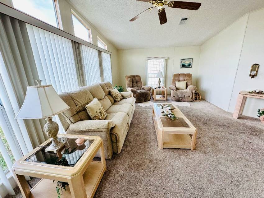 52 Odessa Drive a Winter Haven, FL Mobile or Manufactured Home for Sale